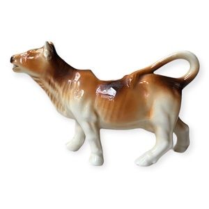 Vintage Czechoslovakia Brown Cow Cream Pitcher Creamer Pottery